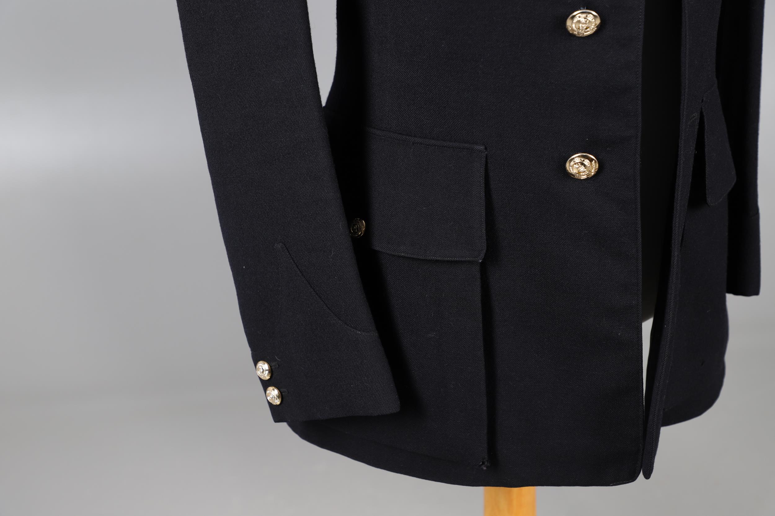 A POST SECOND WORLD WAR MESS JACKET AND BLUES UNIFORM FOR THE 15/19TH HUSSARS. - Image 5 of 34