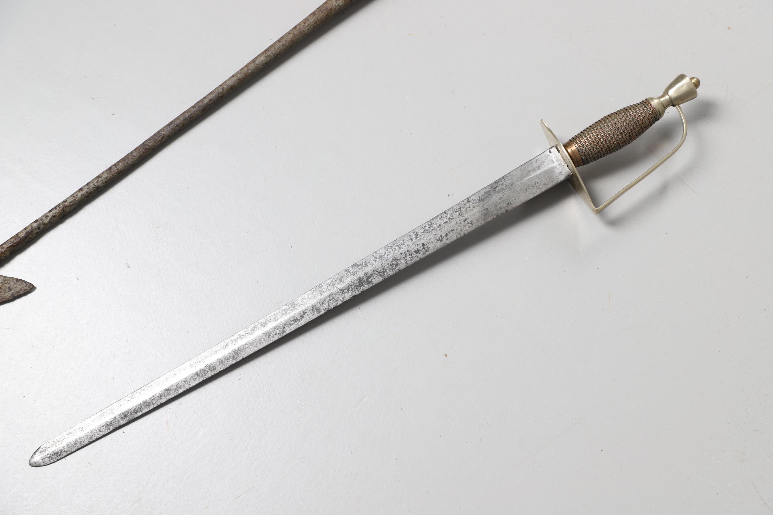 A 19TH CENTURY BELGIAN SMALL SWORD, ANOTHER SIMILAR AND A HARPOON POINT. - Image 8 of 15