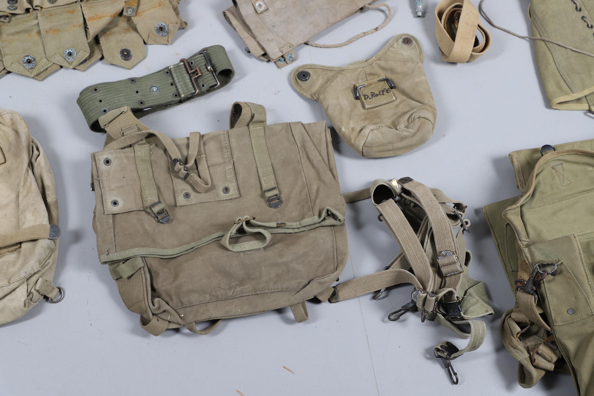 A COLLECTION OF SECOND WORLD WAR AND LATER AMERICAN WEBBING AND SIMILAR ITEMS. - Image 15 of 29