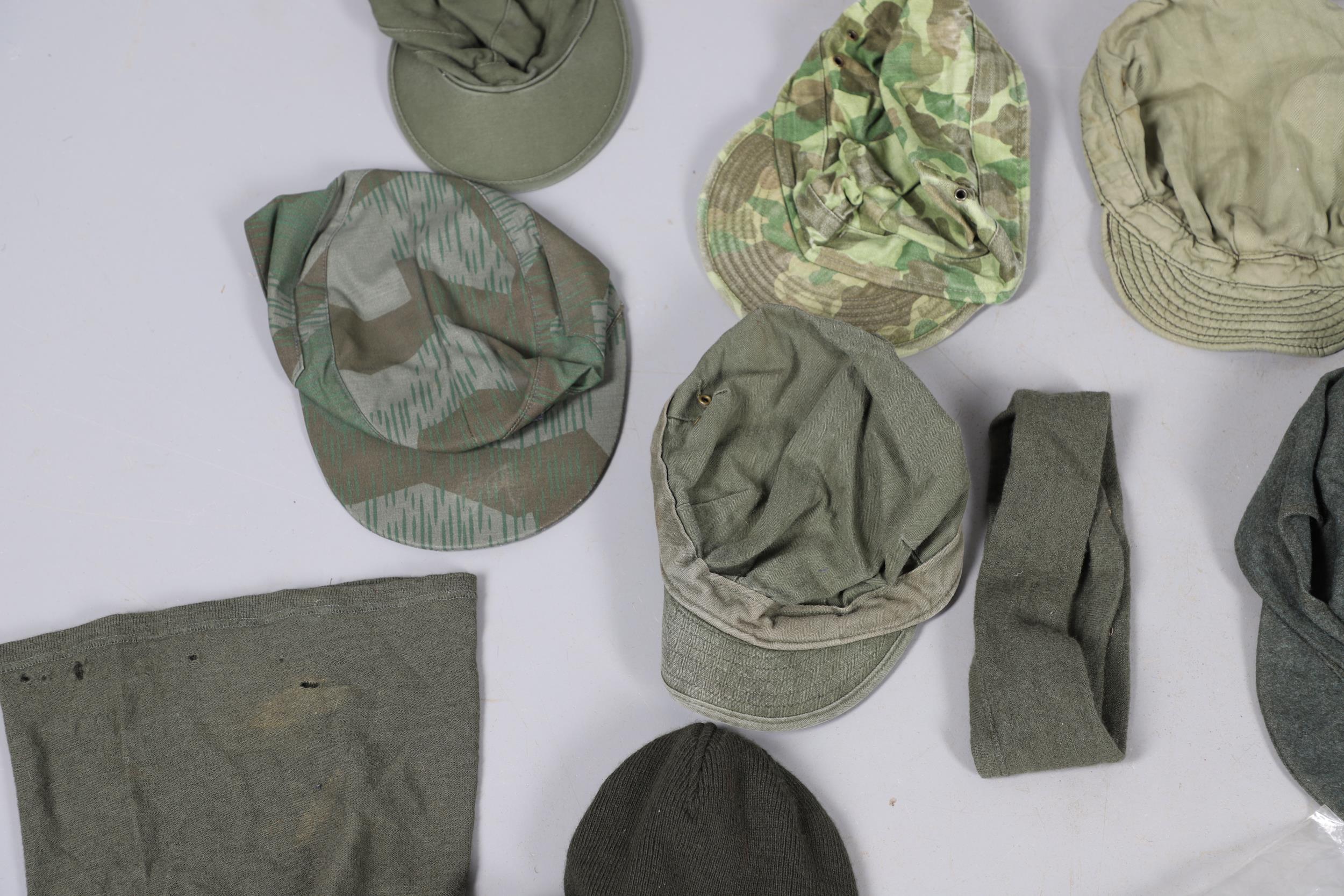AN EXTENSIVE COLLECTION OF MILITARY UNIFORM CAPS, BERETS AND OTHER ITEMS. SECOND WORLD WAR AND LATER - Image 7 of 17