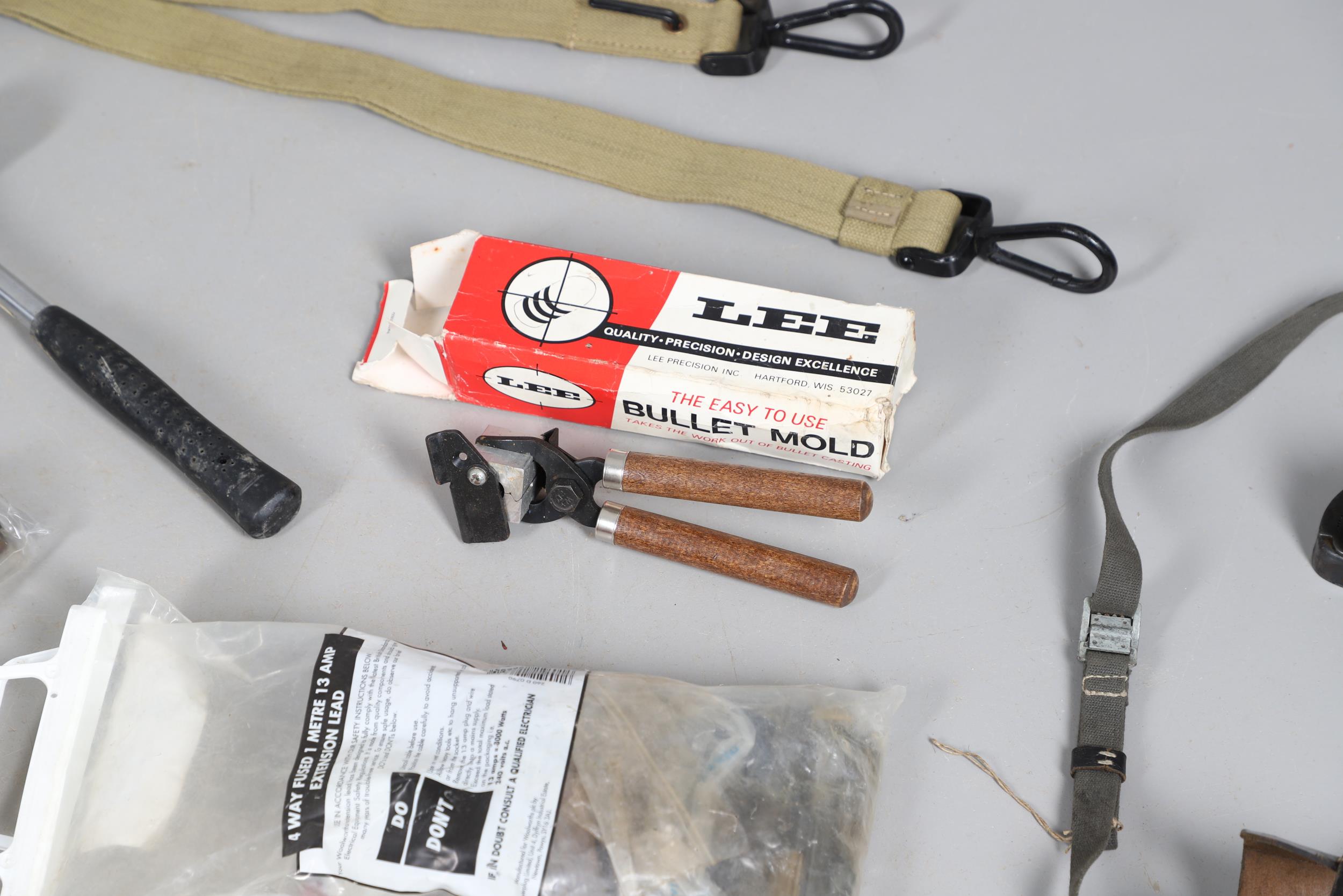 TWO MACHINE GUN BELT LOADING TOOLS AND A COLLECTION OF OTHER ITEMS. - Image 18 of 19