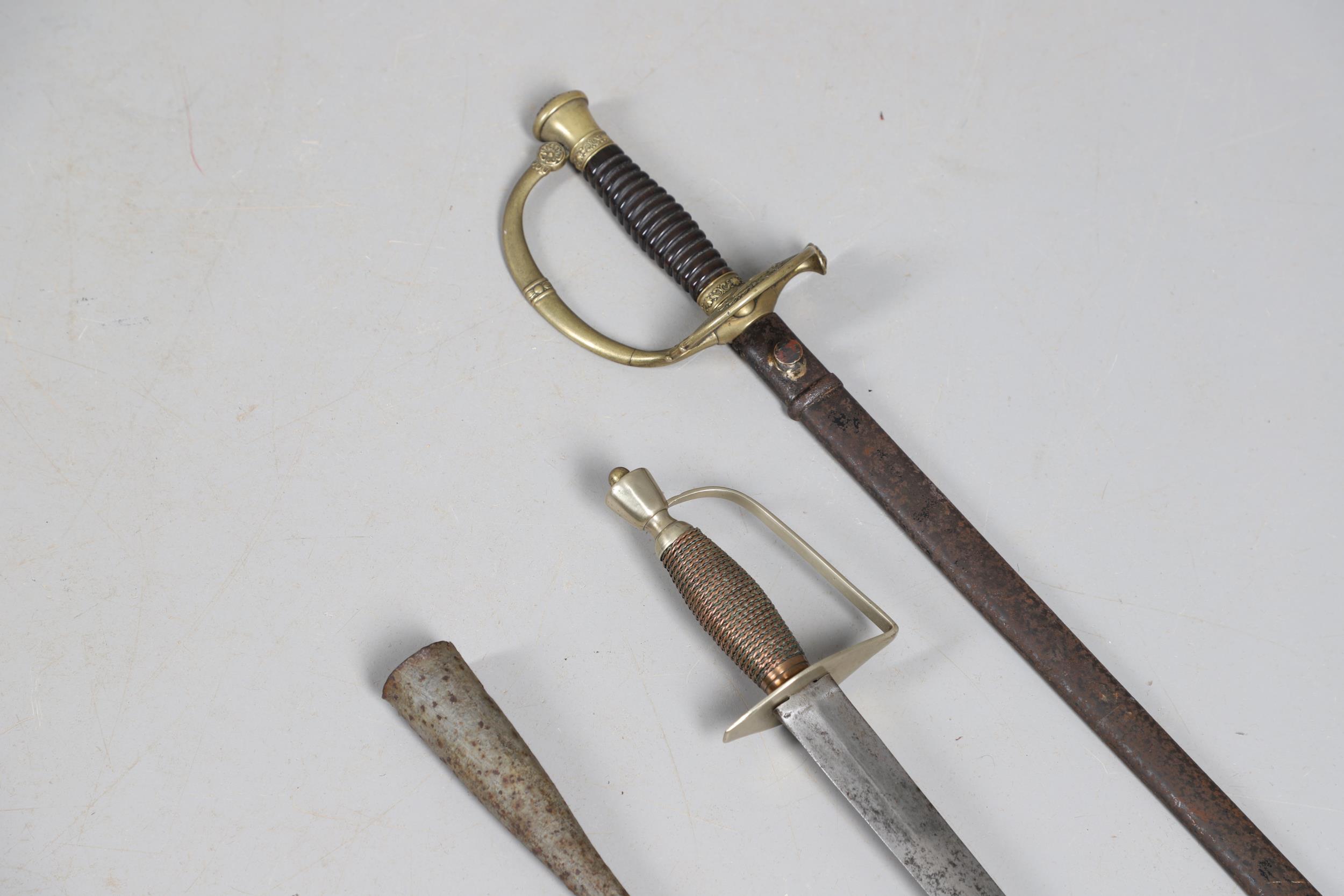 A 19TH CENTURY BELGIAN SMALL SWORD, ANOTHER SIMILAR AND A HARPOON POINT. - Image 2 of 15