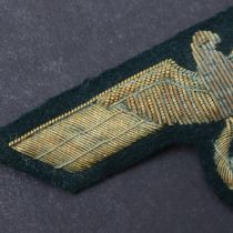 A SECOND WORLD WAR GERMAN ARMY GENERAL'S BREAST EAGLE.