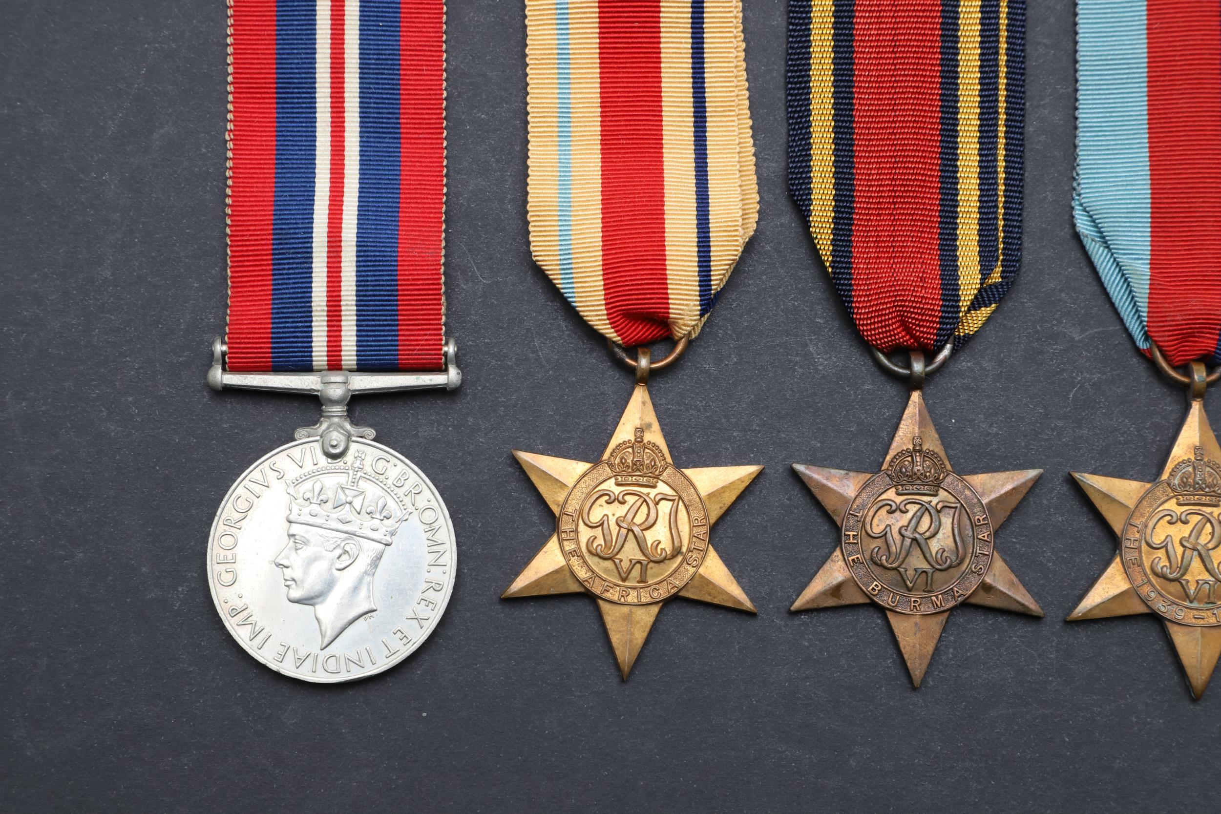 A COLLECTION OF SECOND WORLD WAR MEDALS. - Image 5 of 9