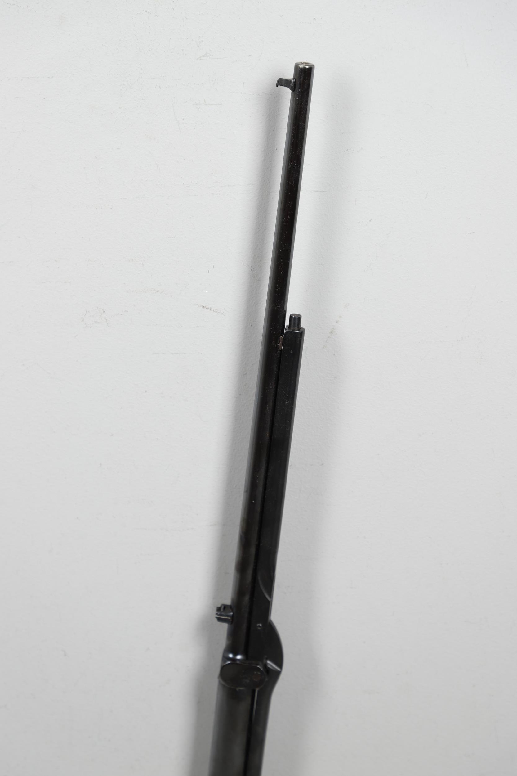 AN UNUSUAL .177 BSA CLUB AIR RIFLE. - Image 2 of 8