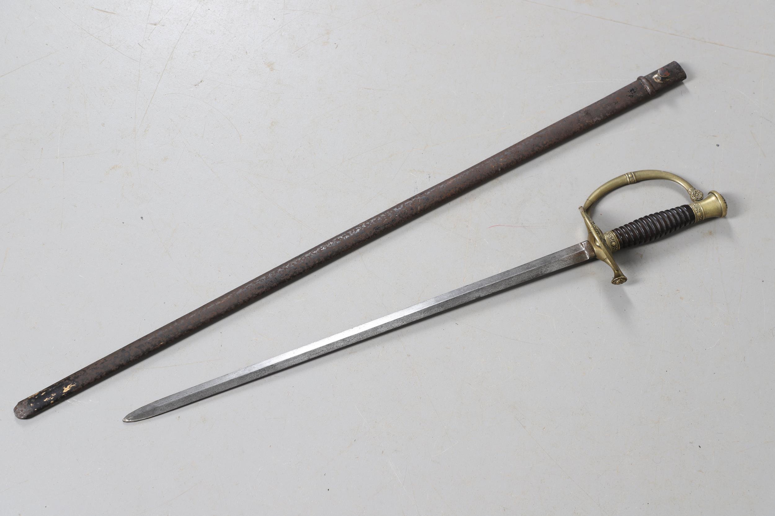 A 19TH CENTURY BELGIAN SMALL SWORD, ANOTHER SIMILAR AND A HARPOON POINT. - Image 11 of 15