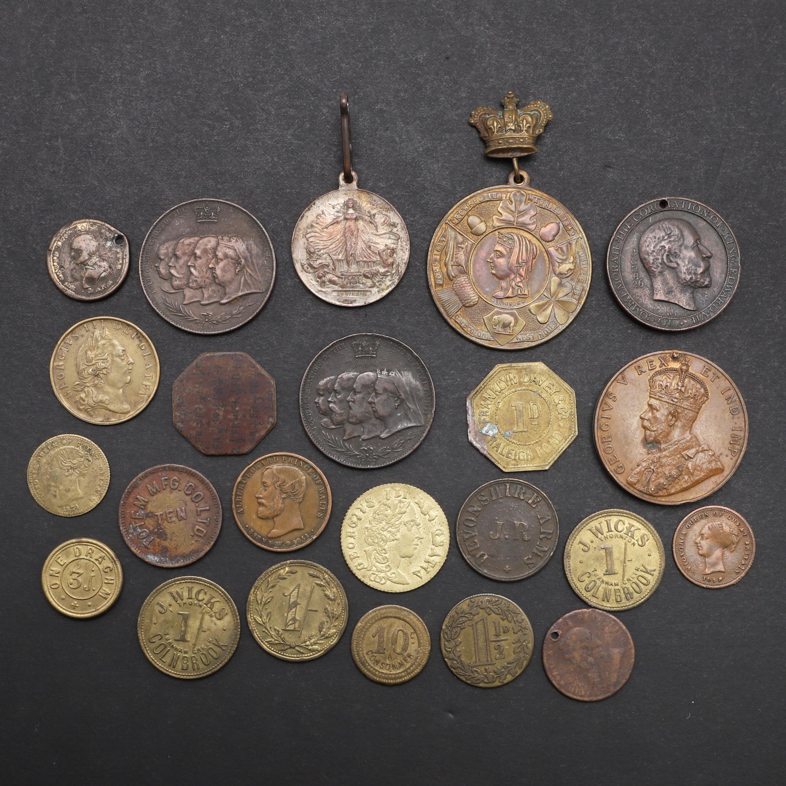 A MIXED COLLECTION OF TWENTY THREE COMMEMORATIVE MEDALS AND GAMING TOKENS.