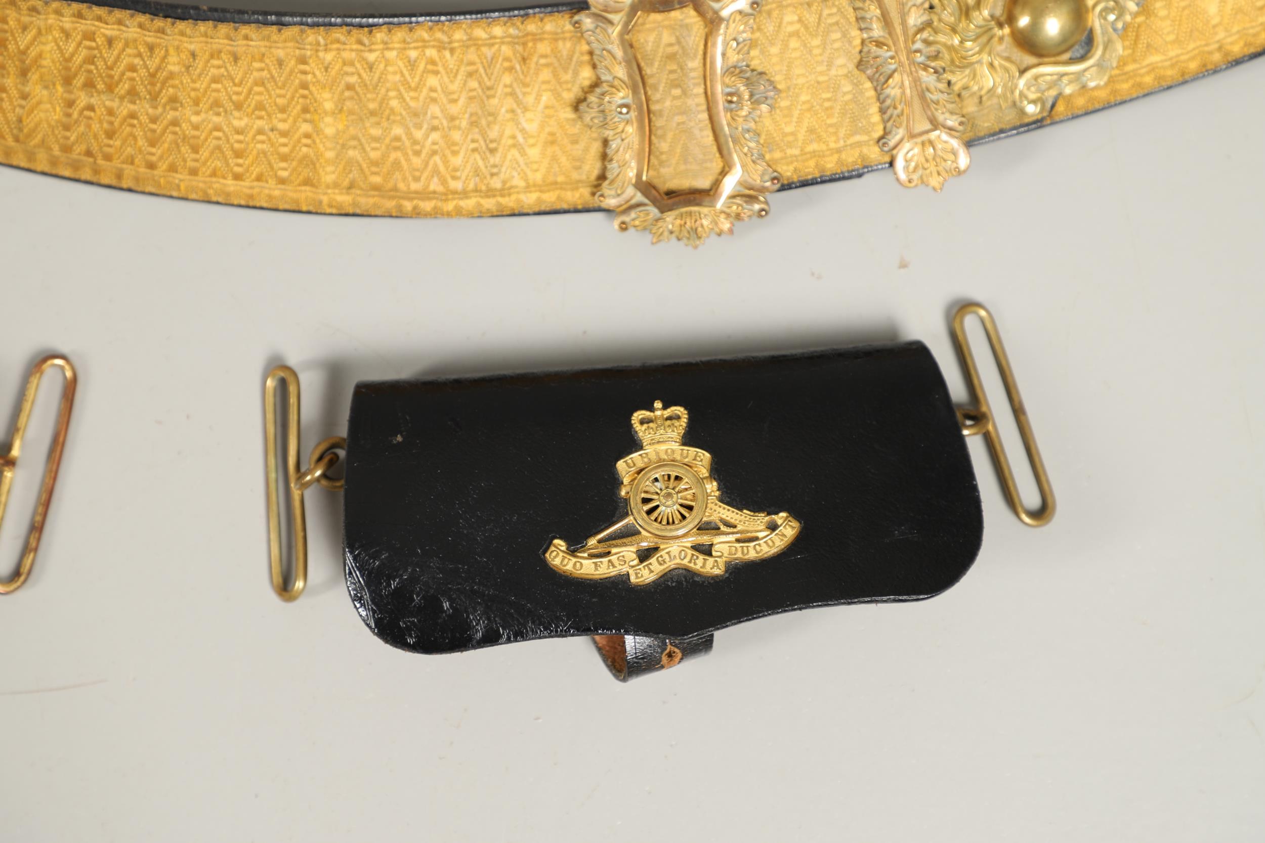 A COLLECTION OF ROYAL ARTILLERY POUCHES, SHOULDER STRAPS AND OTHER ITEMS. - Image 2 of 15
