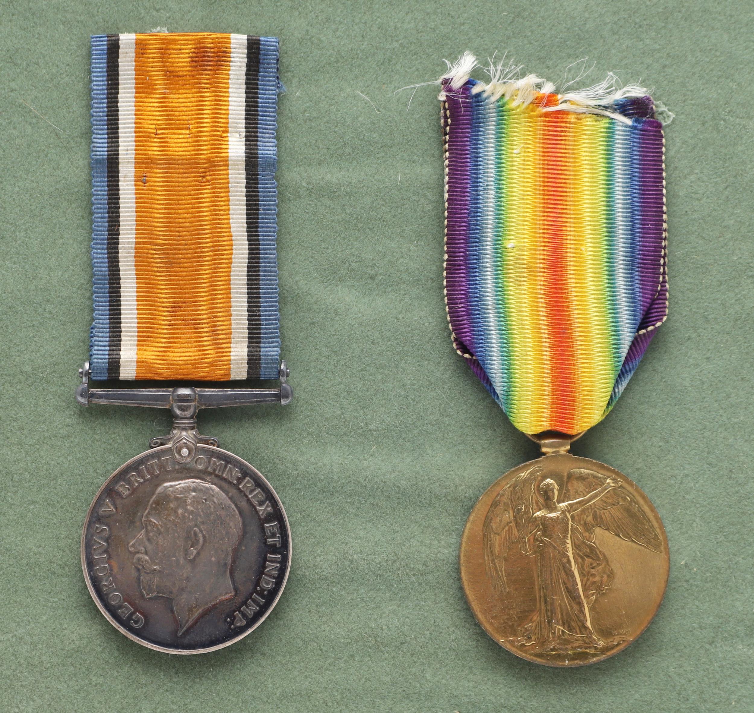 A FIRST WORLD WAR PAIR TO THE SERVICE CORPS AND FIVE INDIVIDUAL MEDALS. - Bild 3 aus 10