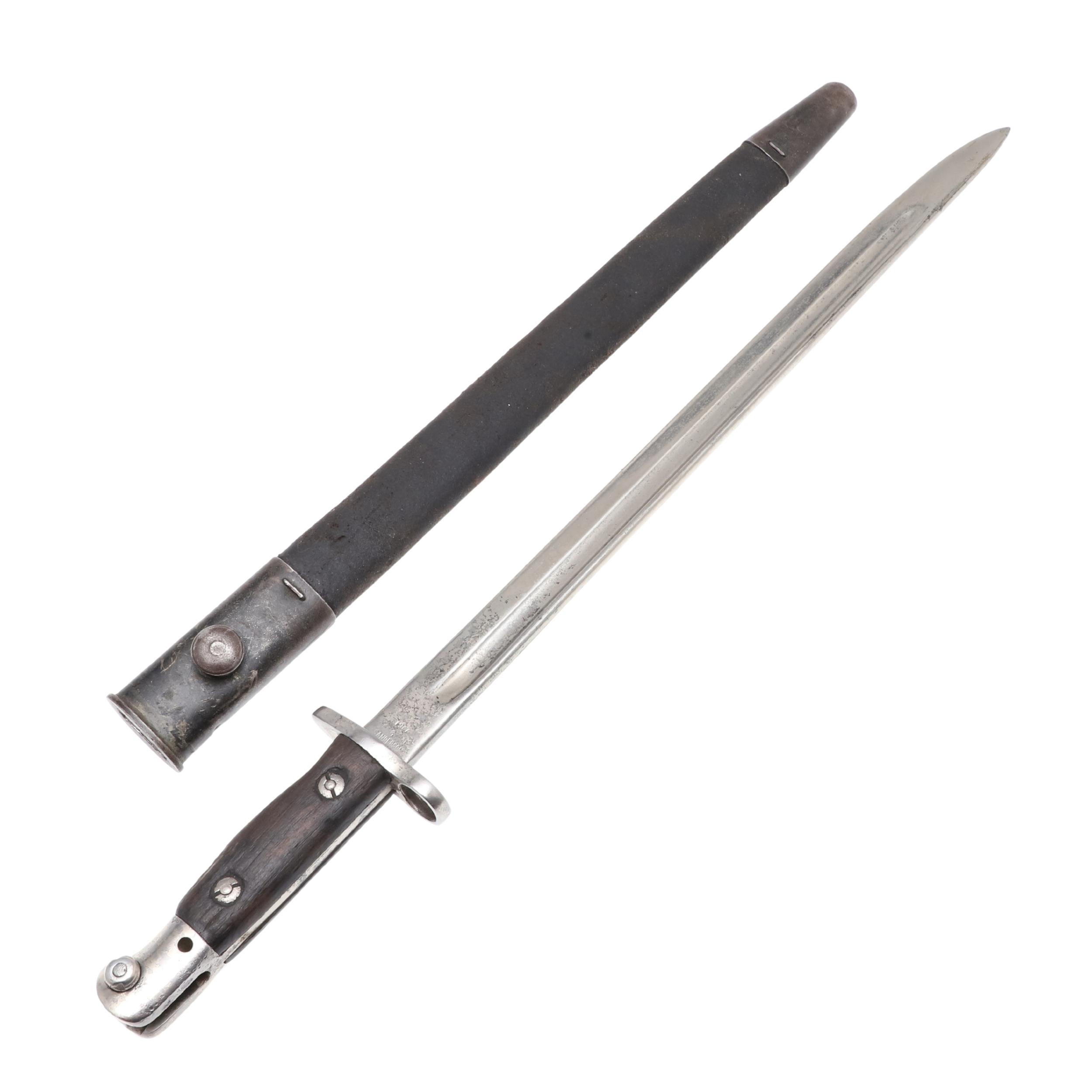 A 1907 PATTERN BAYONET AND SCABBARD BY SANDERSON.