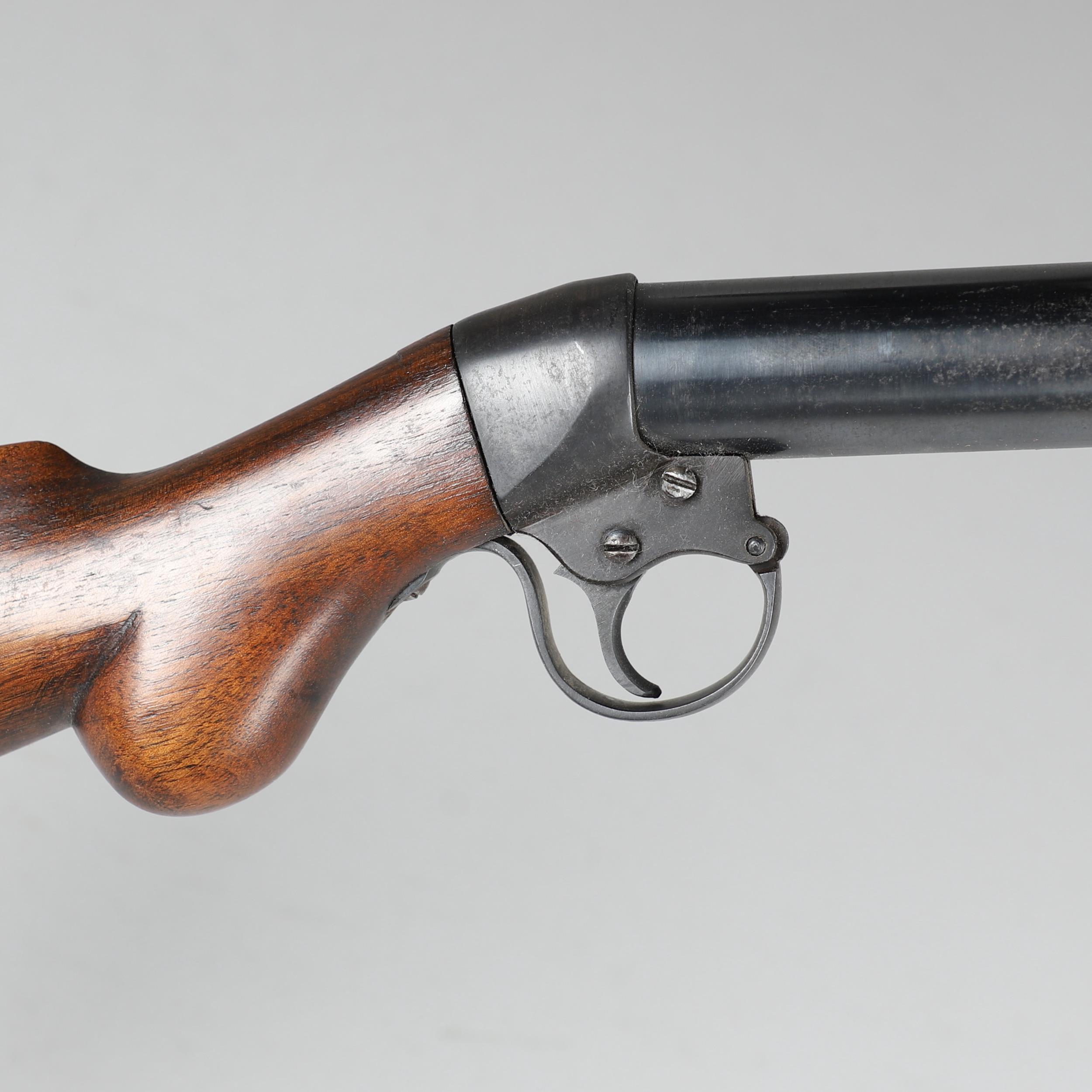 AN EARLY 20TH CENTURY LANES MUSKETEER 177 AIR RIFLE. - Image 7 of 8