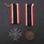 A SECOND WORLD WAR GERMAN WAR SERVICE CROSS AND SIMILAR WAR SERVICE MEDAL.