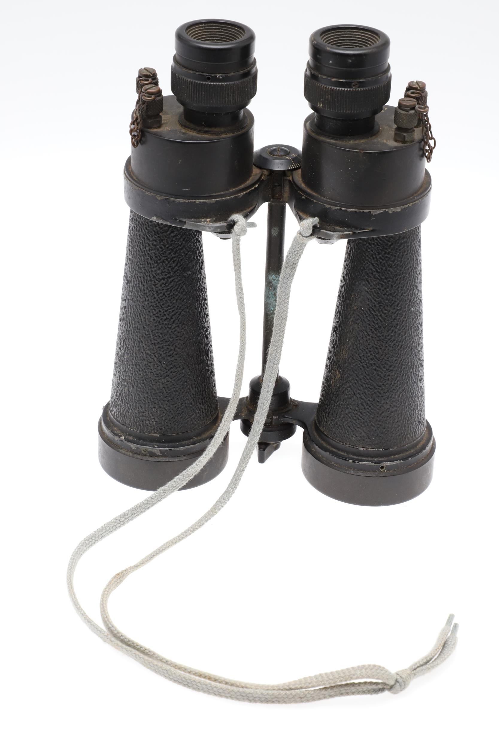 A PAIR OF SECOND WORLD WAR NAVAL BINOCULARS BY BARR AND STROUD. - Image 6 of 12