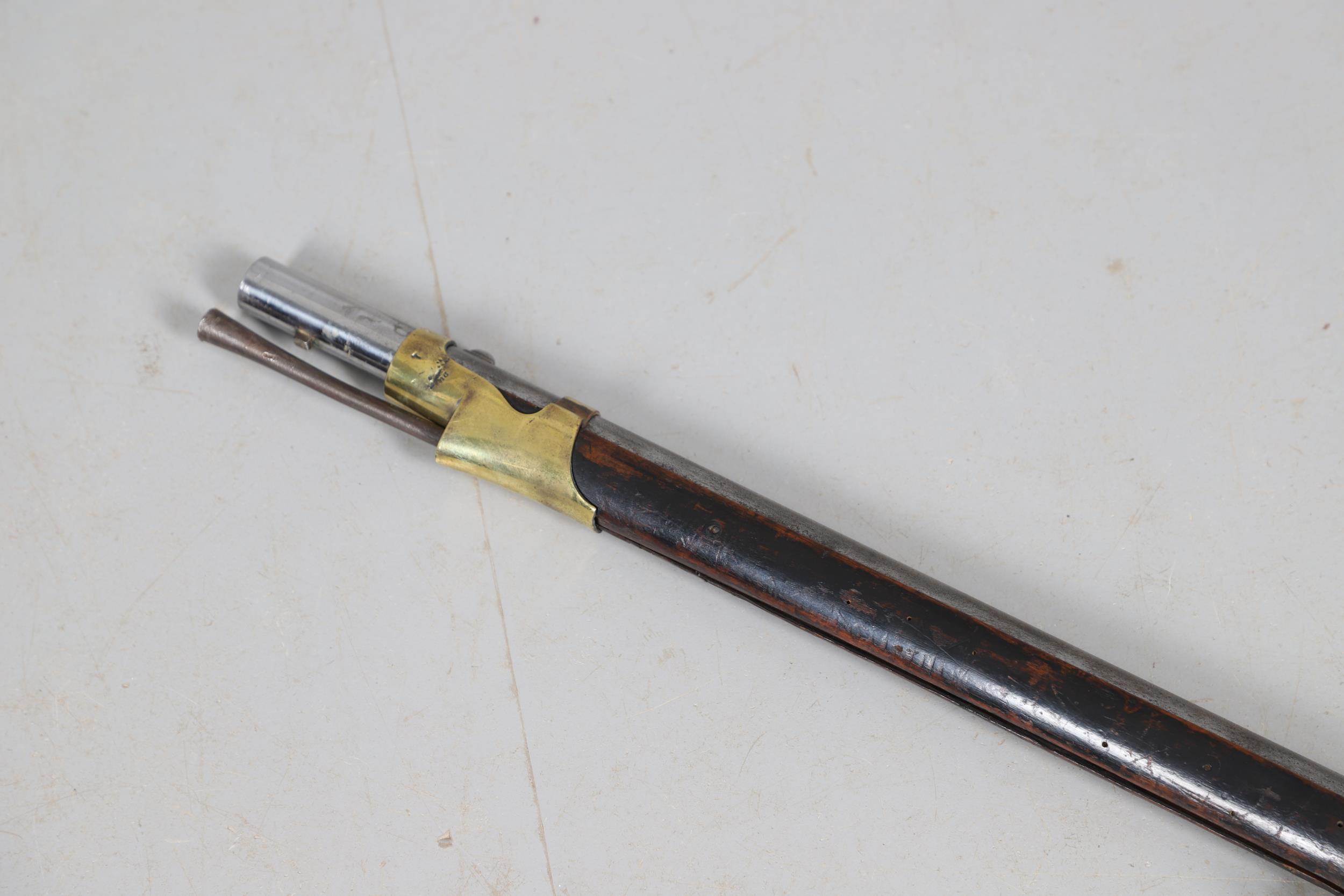 A RUSSIAN 1845 PATTERN PERCUSSION MUSKET DATED 1853. - Image 10 of 22