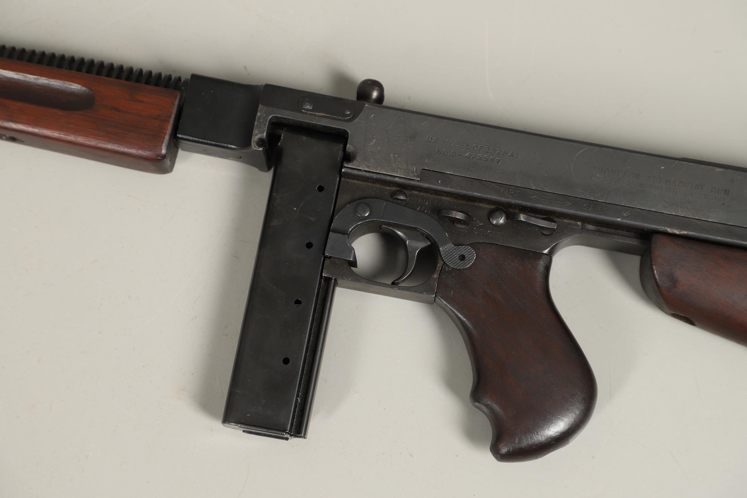 A DEACTIVATED AUTO-ORDNANCE CORPORATION THOMPSON .45 ACP SUBMACHINE GUN. - Image 3 of 29