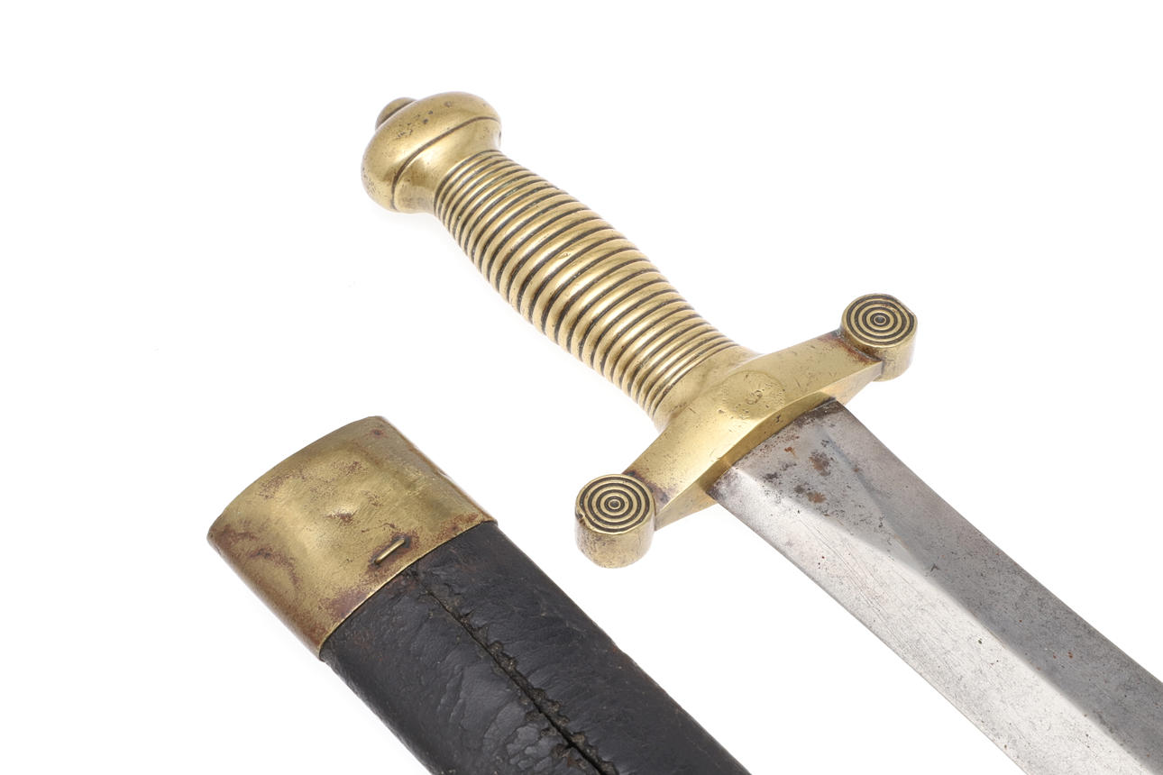 AN 1831 PATTERN FRENCH ARTILLERY SIDE ARM AND SCABBARD. - Image 8 of 13
