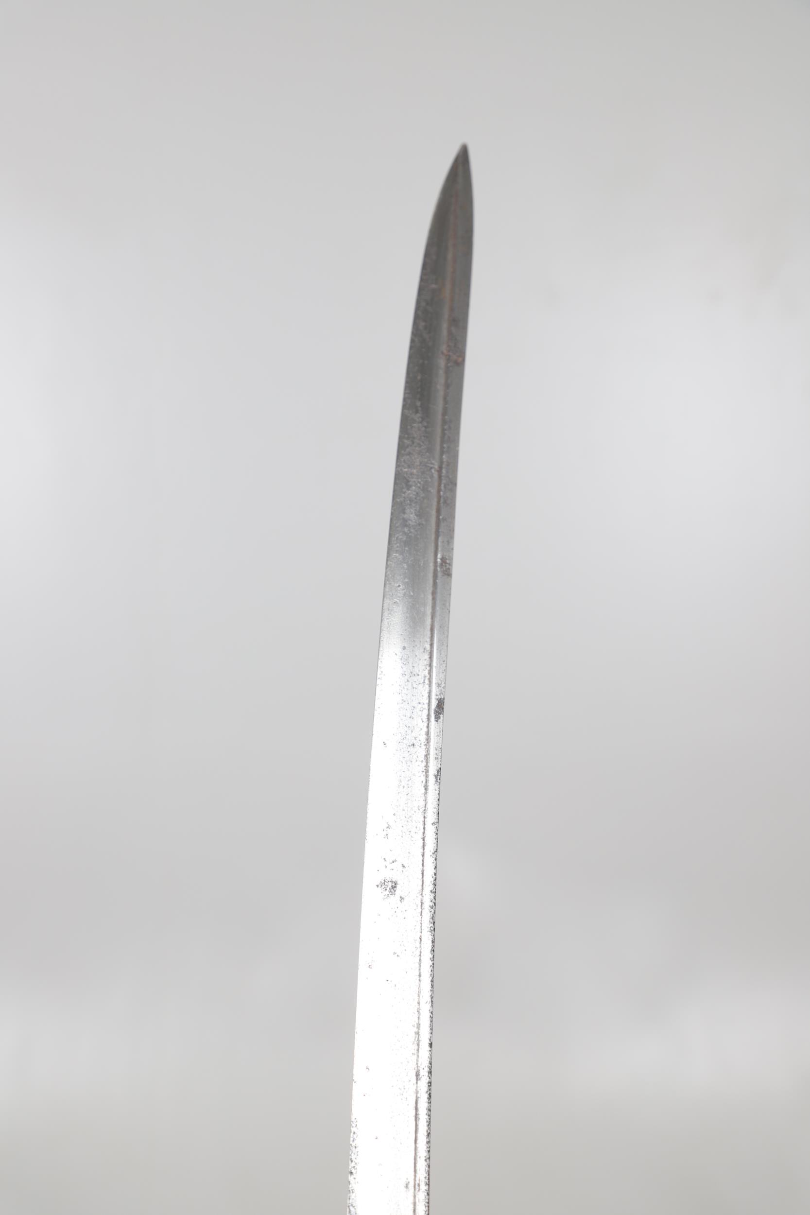 AN 1822 PATTERN LIGHT CAVALRY OFFICER'S SWORD BY BARLOW OF LONDON. - Image 6 of 14