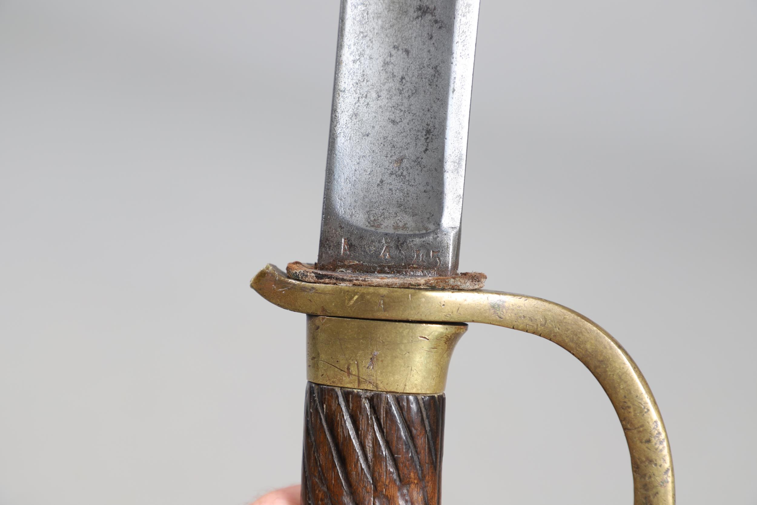 A FIRST WORLD WAR RUSSIAN 1881 PATTERN CAVALRY TROOPER'S SWORD AND SCABBARD. - Image 4 of 13