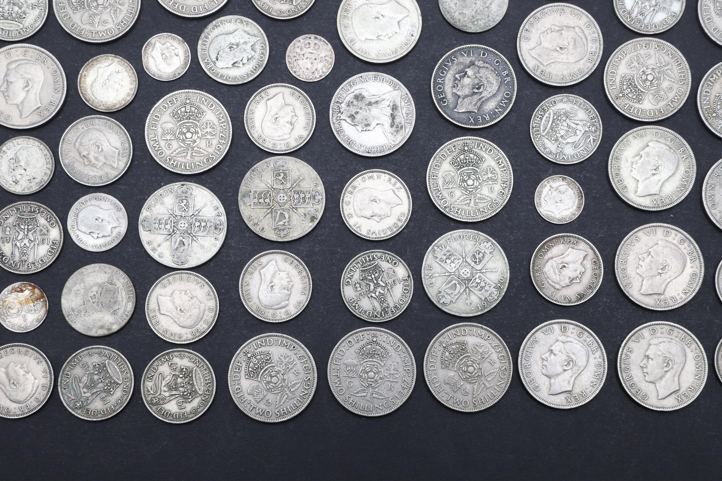 A COLLECTION OF PRE-DECIMAL PART SILVER AND LATER COINS. - Bild 5 aus 9