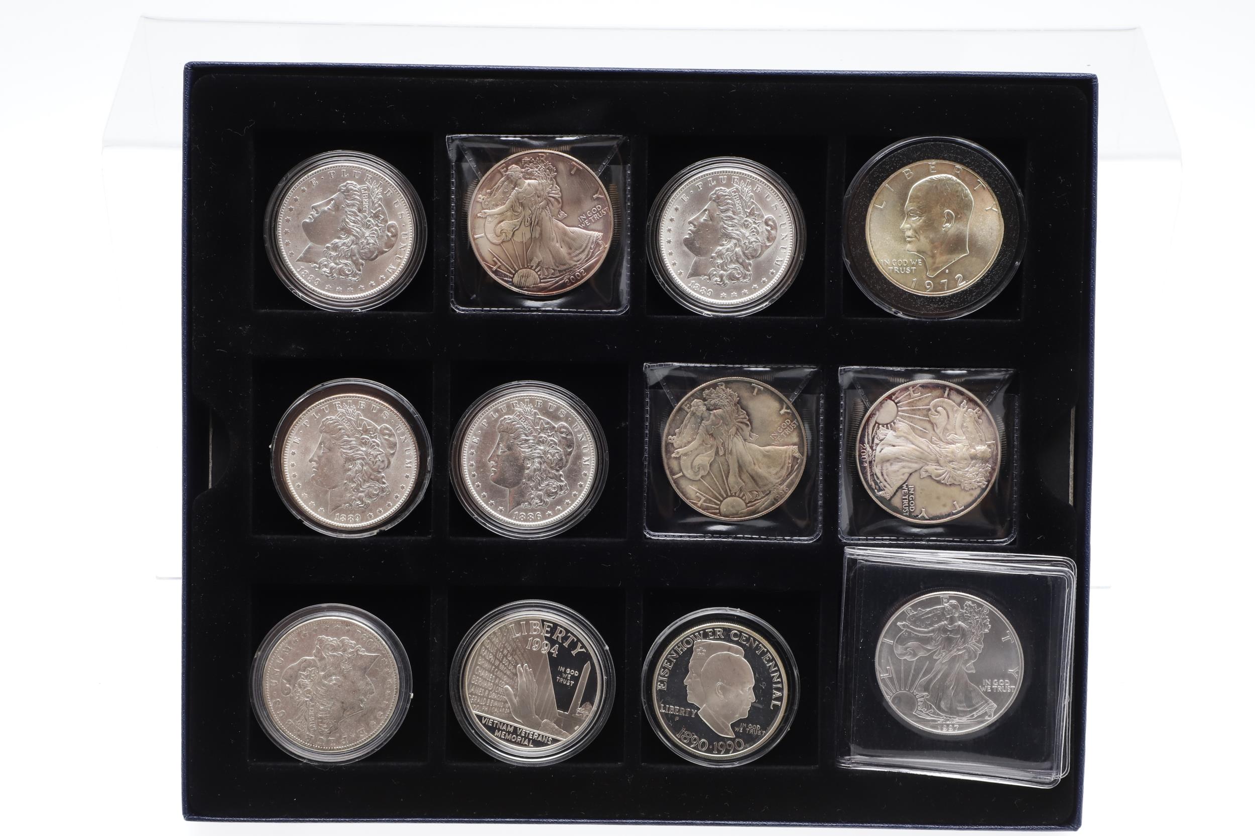 A COLLECTION OF TWELVE AMERICAN DOLLARS TO INCLUDE SILVER MORGAN DOLLARS. - Bild 2 aus 9