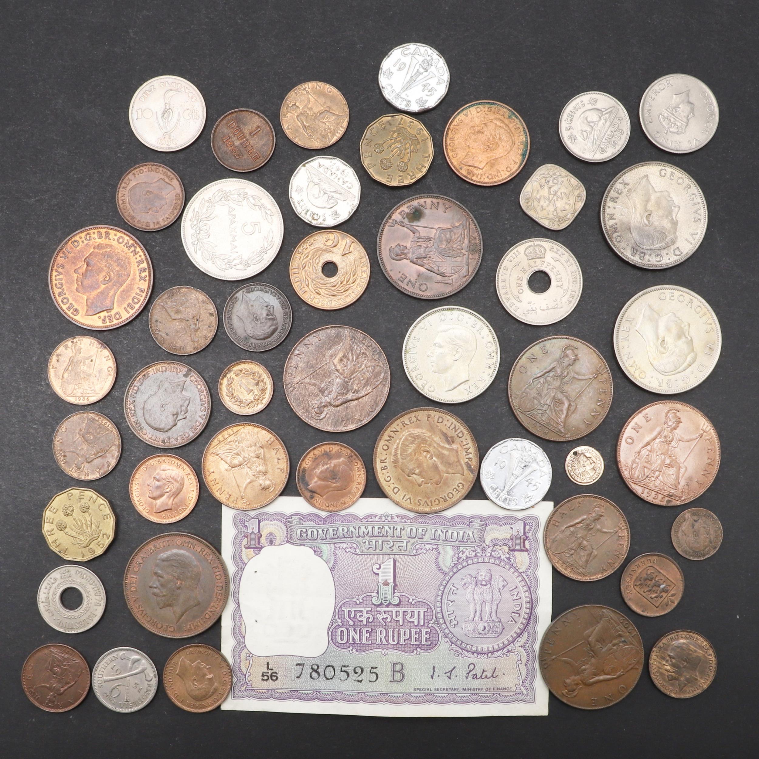 A COLLECTION OF WORLD COINS TO INCLUDE GUERNSEY, INDIA AND OTHERS.
