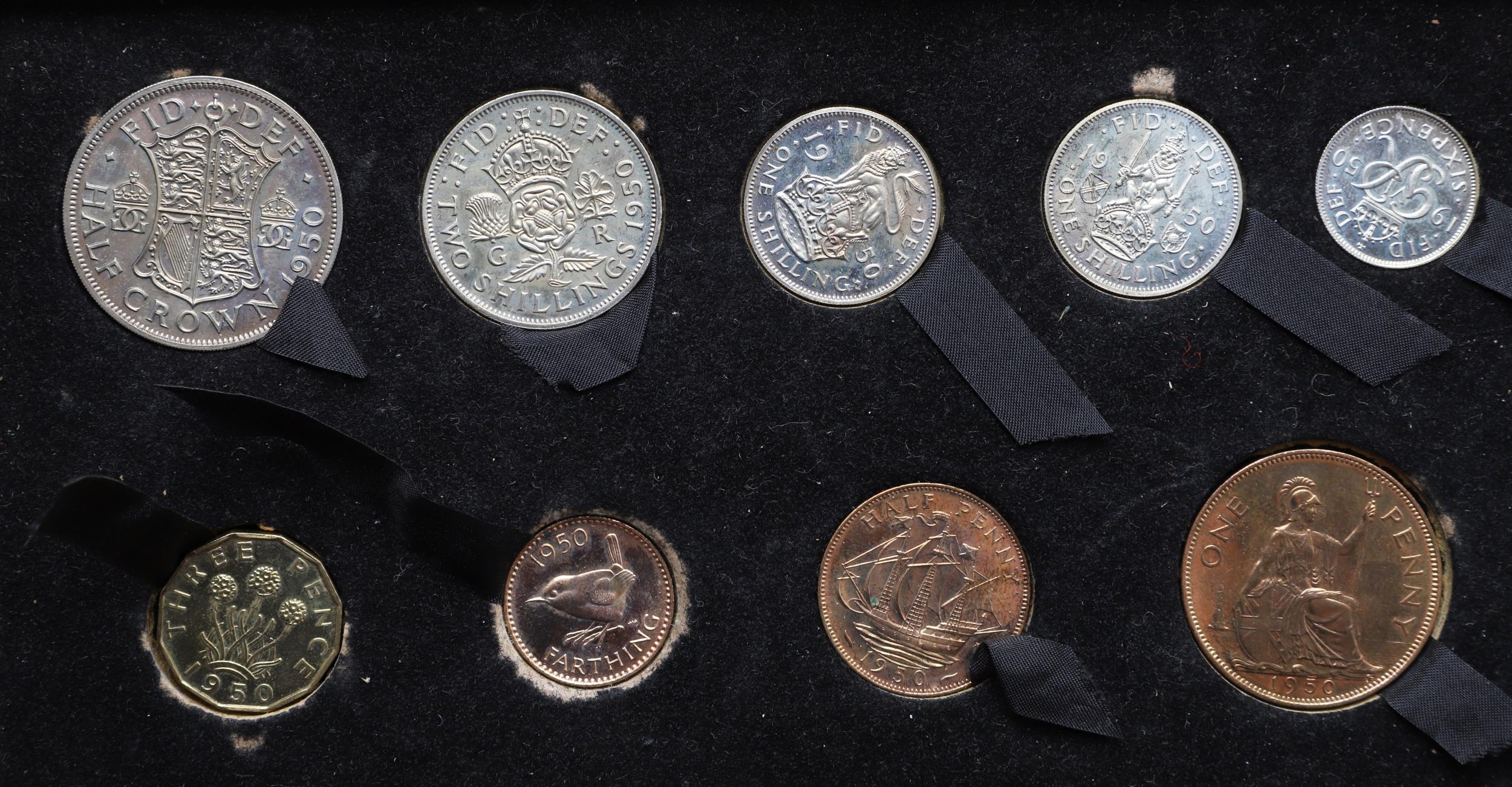 AN ELIZABETH II ROYAL MINT SPECIMEN COIN SET. 1950. - Image 3 of 5