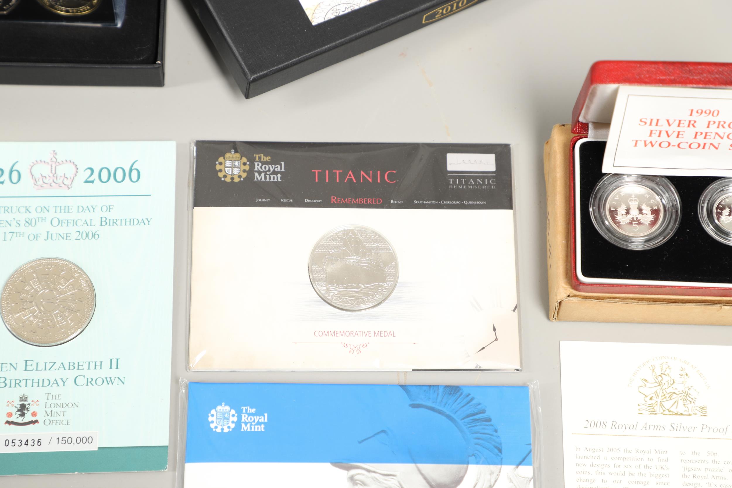 A COLLECTION OF ROYAL MINT SILVER PROOF AND OTHER ISSUES INCLUDING A 1997 BRITANNIA TWENTY PENCE. - Bild 11 aus 15