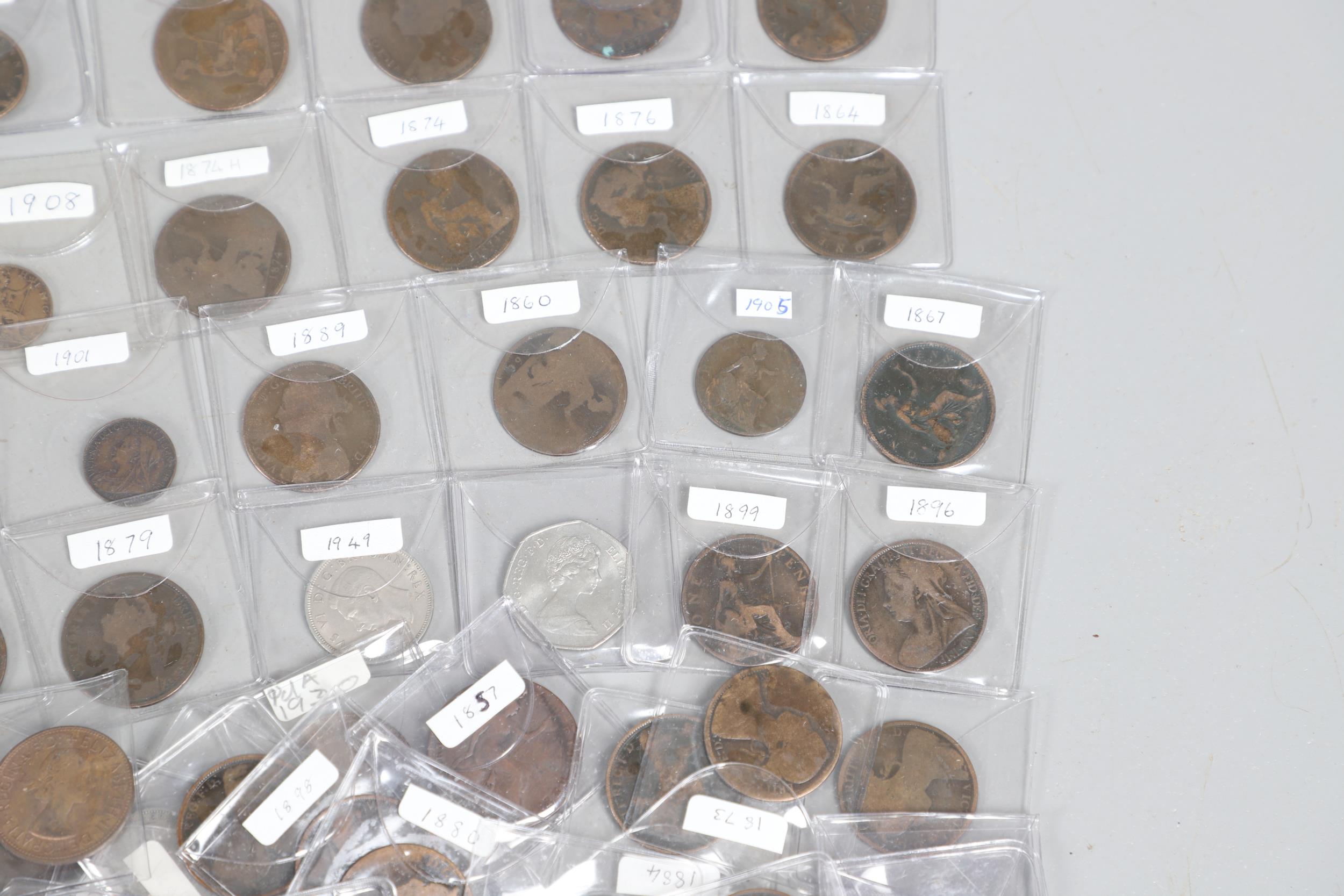 A MIXED COLLECTION OF COINS TO INCLUDE A FESTIVAL OF BRITAIN CROWN AND OTHERS. - Bild 8 aus 17