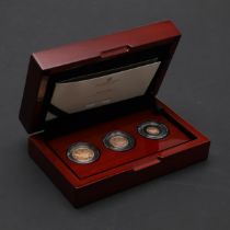 AN ELIZABETH II THREE COIN GOLD PROOF SET. 2022.