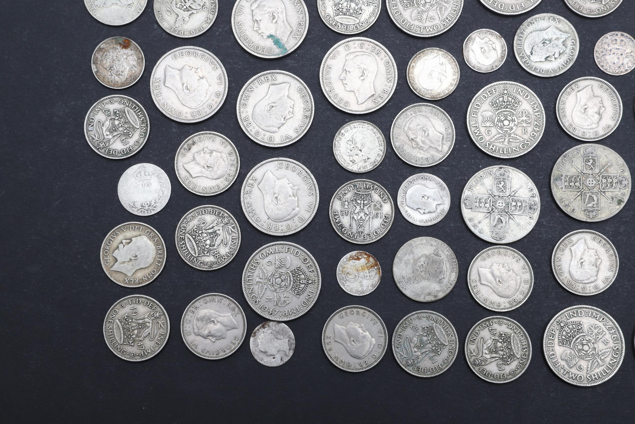 A COLLECTION OF PRE-DECIMAL PART SILVER AND LATER COINS. - Bild 4 aus 9