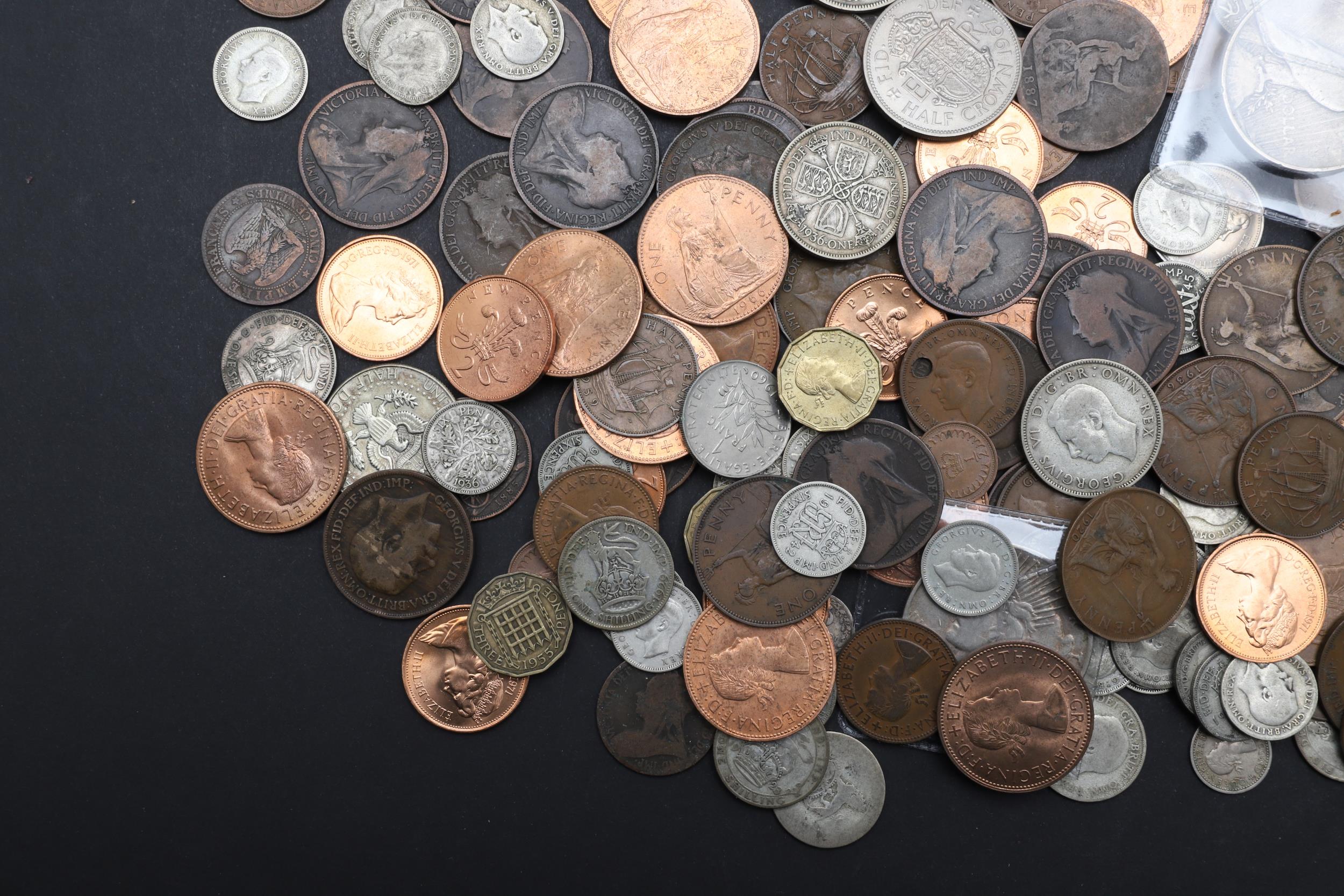 A MIXED COLLECTION OF UK COINAGE TO INCLUDE PART SILVER ISSUES. - Image 8 of 10