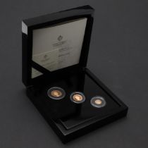 AN ELIZABETH II THREE COIN EAST INDIA COMPANY SOVEREIGN SET. 2021.