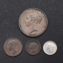 A SMALL COLLECTION OF VICTORIAN COINS TO INCLUDE AN 1841 PENNY.