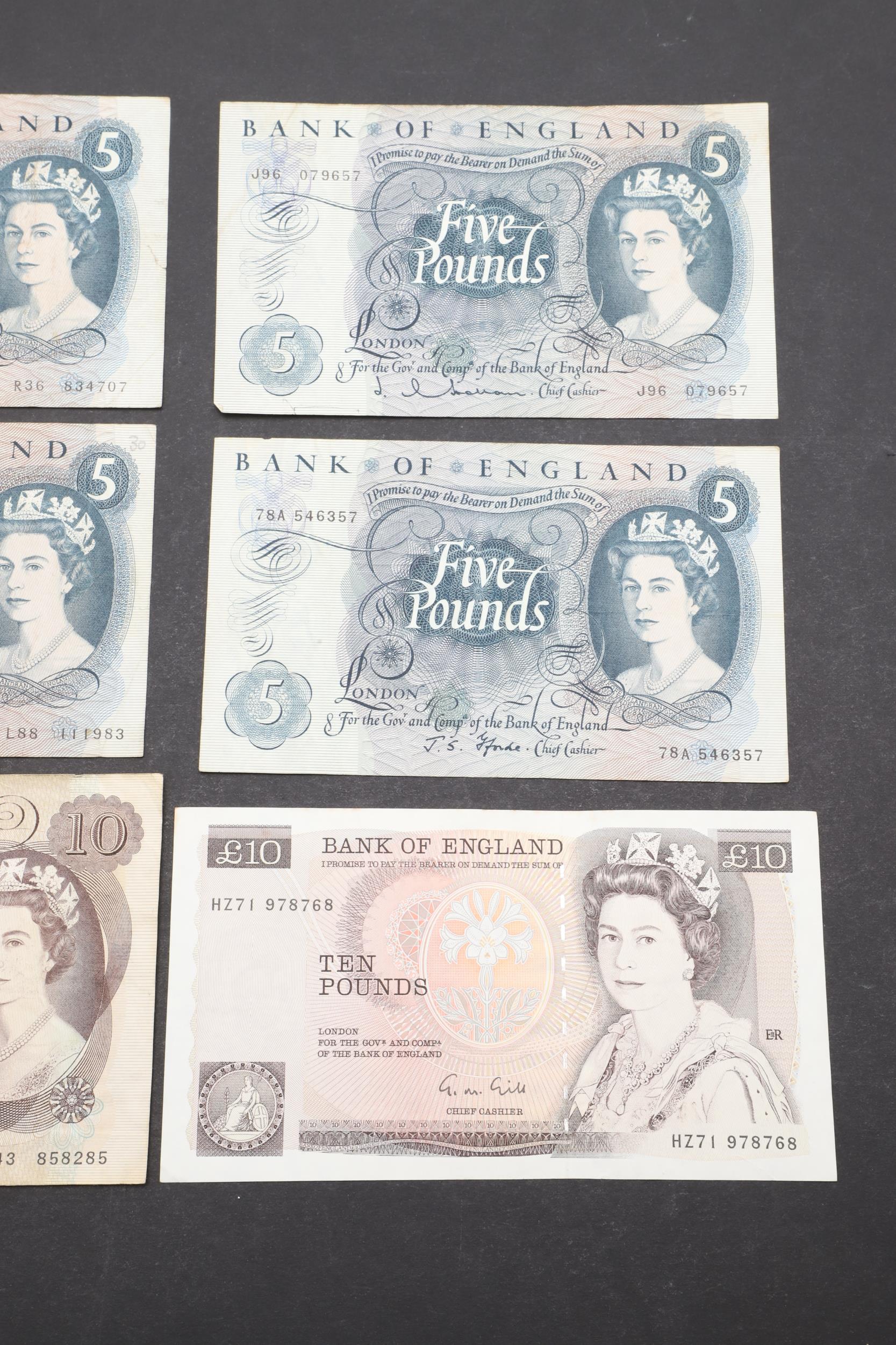 A COLLECTION OF BANK OF ENGLAND BANKNOTES TO INCLUDE TEN POUND NOTES. - Image 4 of 8