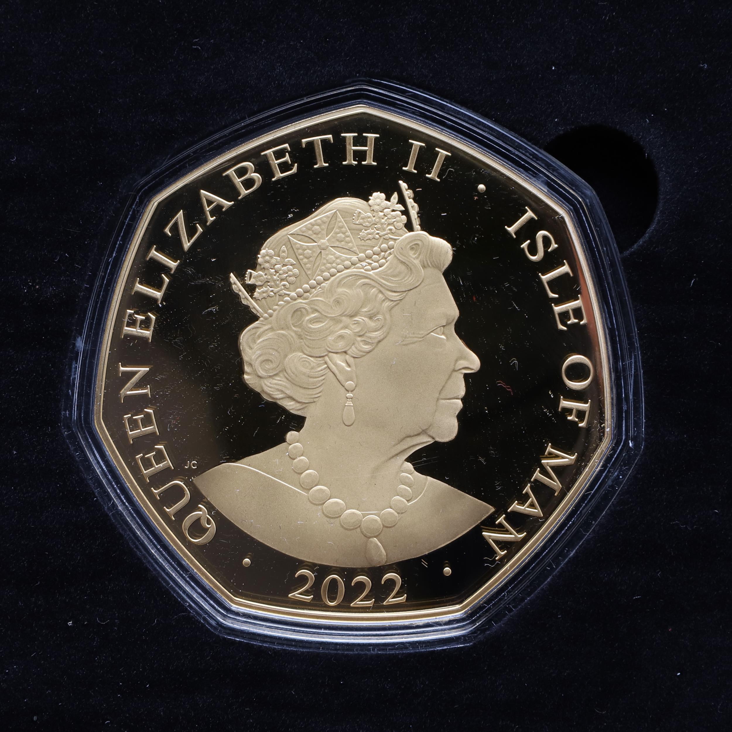 A N ELIZABETH II GOLD PROOF 1 OZ FIFTY PENCE COIN. 2022. - Bild 5 aus 8