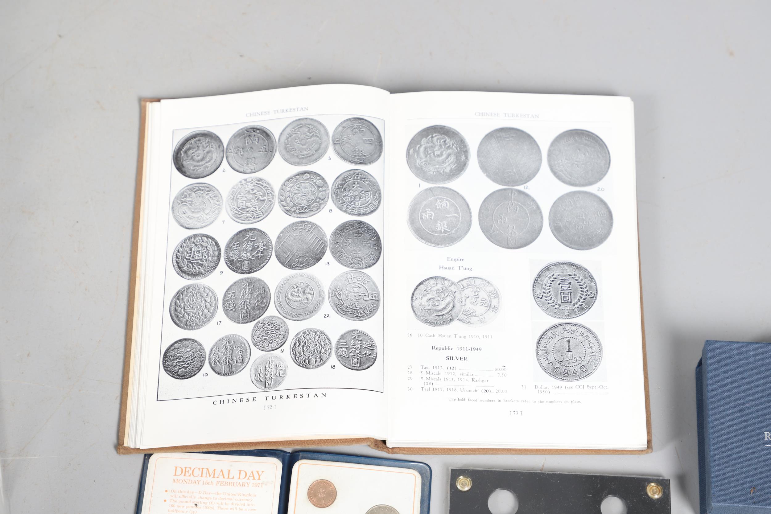 A LARGE COLLECTION OF PRE DECIMAL AND OTHER COINS. - Image 2 of 11