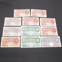 A COLLECTION OF BANK OF ENGLAND BRITANNIA ISSUE BANKNOTES.