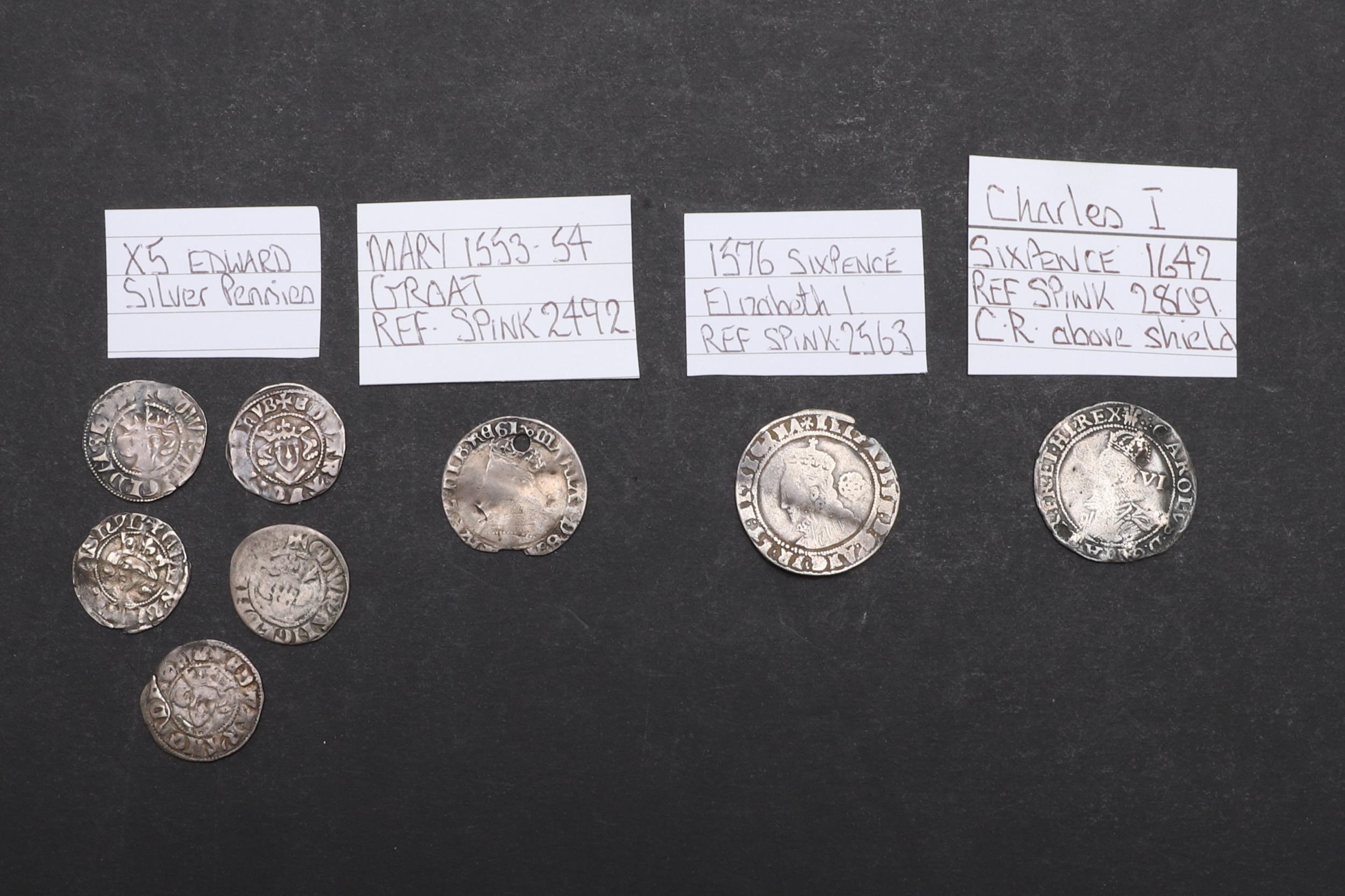 A COLLECTION OF HAMMERED COINS TO INCLUDE A CHARLES I SIXPENCE AND OTHERS. - Image 3 of 5