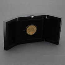 AN ELIZABETH II ISLE OF MAN FIVE POUND GOLD COIN, 2021.