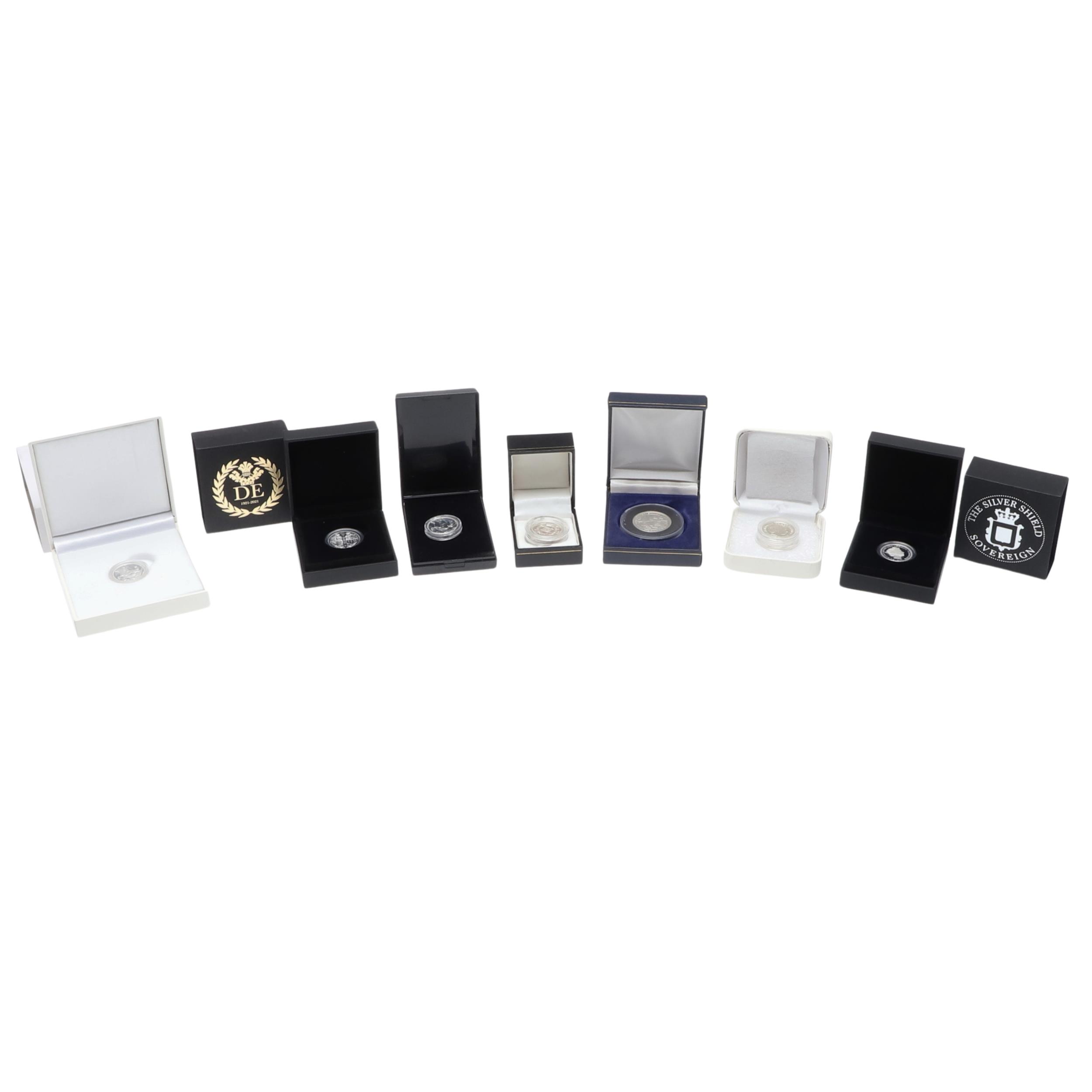 A COLLECTION OF SILVER ISSUES TO INCLUDE SILVER SOVEREIGNS AND OTHERS.