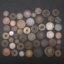 A COLLECTION OF WORLD COINS TO INCLUDE CHINESE AND OTHER COINS.