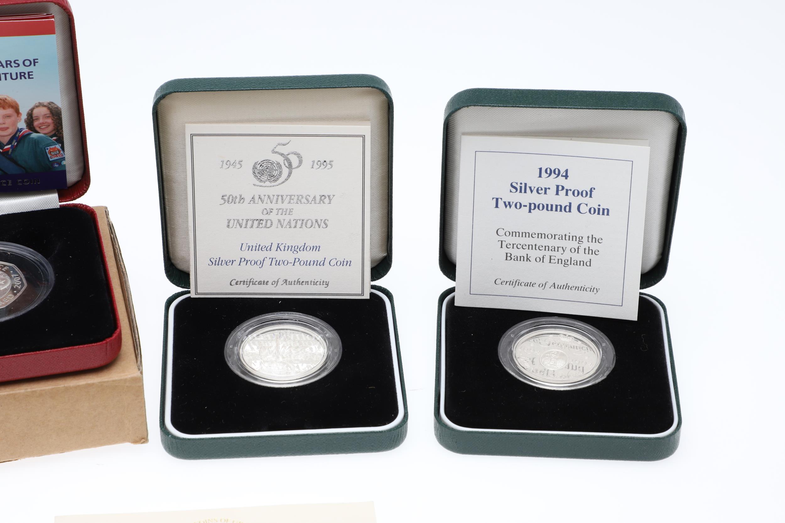 A COLLECTION OF FIVE ROYAL MINT SILVER PROOF COINS INCLUDING ABOLITION OF SLAVERY £2.00 COIN. - Bild 4 aus 10