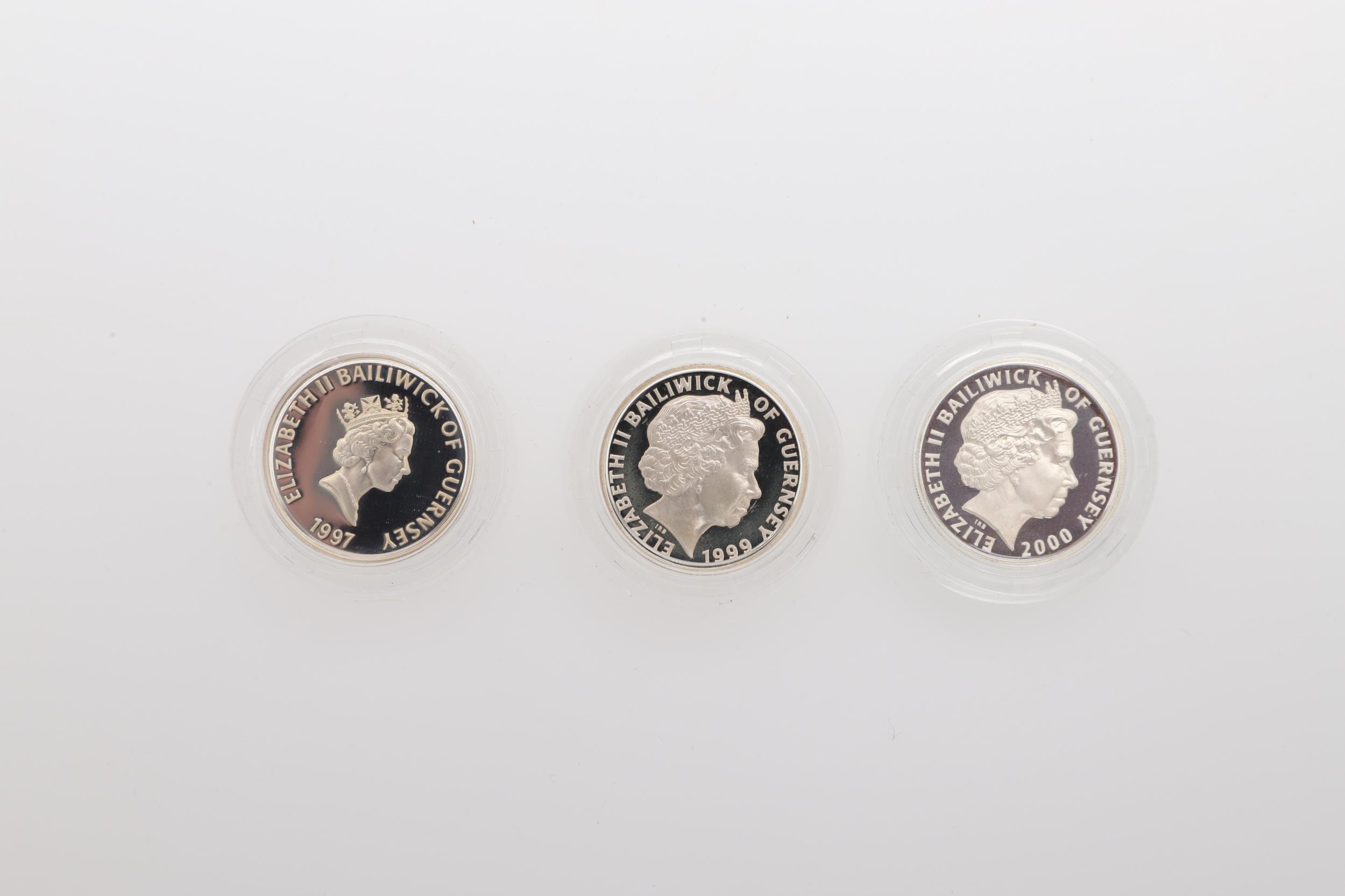 A COLLECTION OF ROYAL MINT ROYALTY AND SIMILAR THEMED SILVER ISSUES. - Bild 14 aus 14