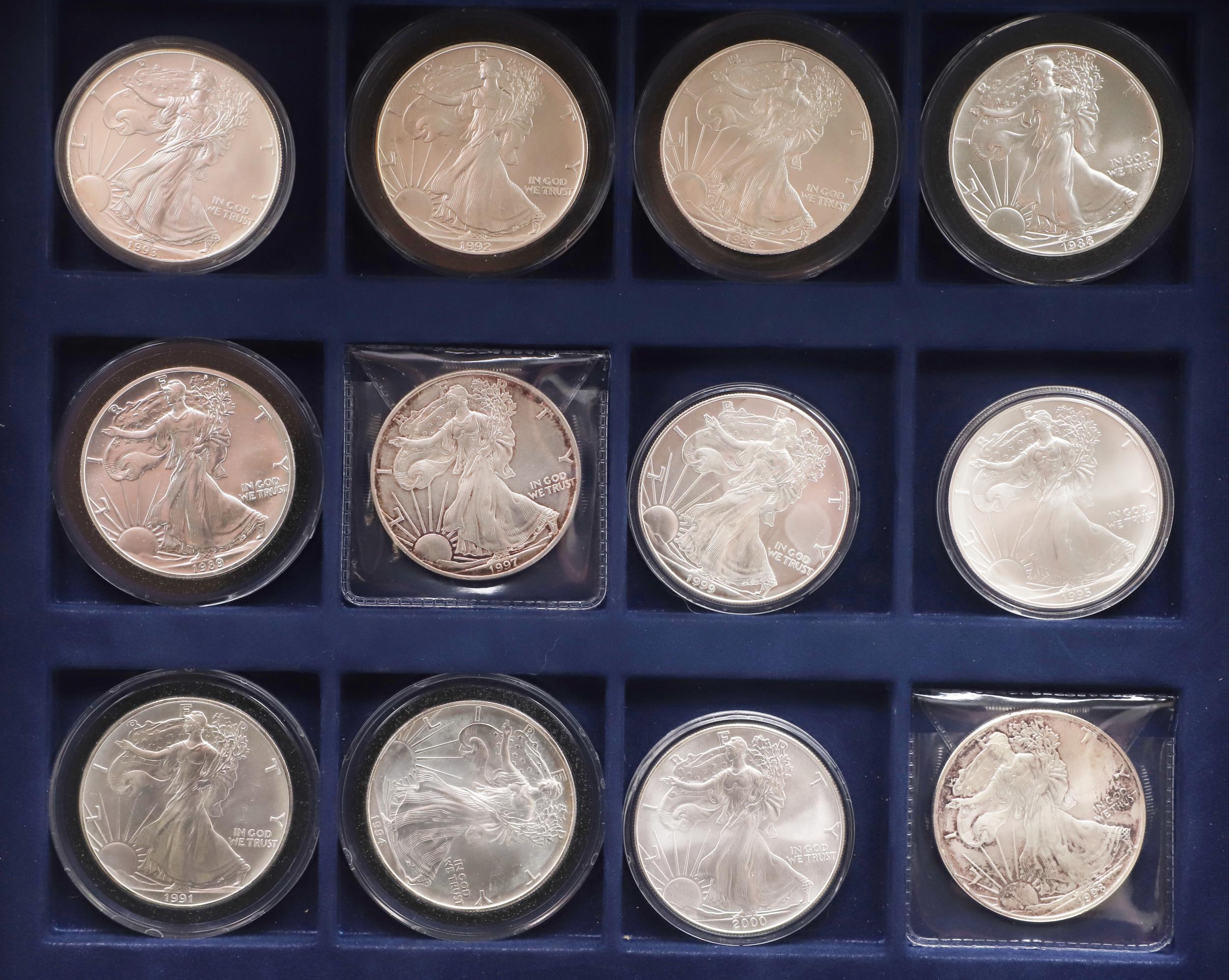 A COLLECTION OF TWELVE AMERICAN SILVER 'LIBERTY' DOLLARS. - Image 3 of 9