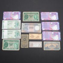 A COLLECTION OF THIRTEEN CHINESE BANKNOTES.