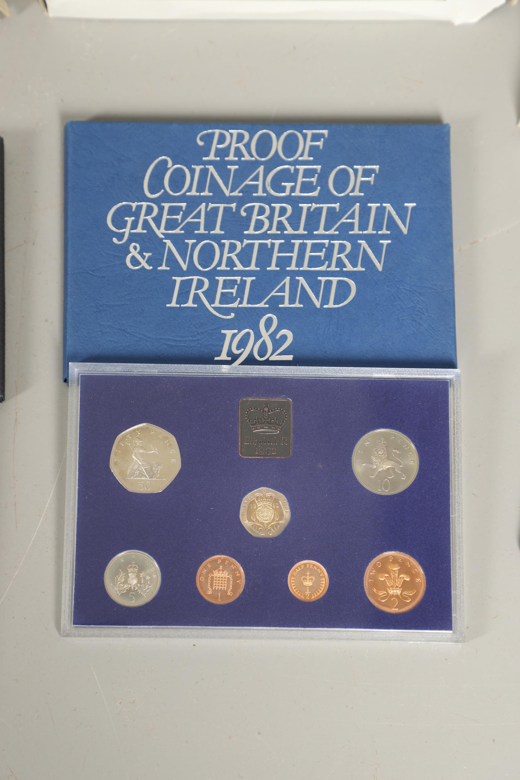 A COLLECTION OF ROYAL MINT UNCIRCULATED YEAR SETS, 1970 -. - Image 7 of 13