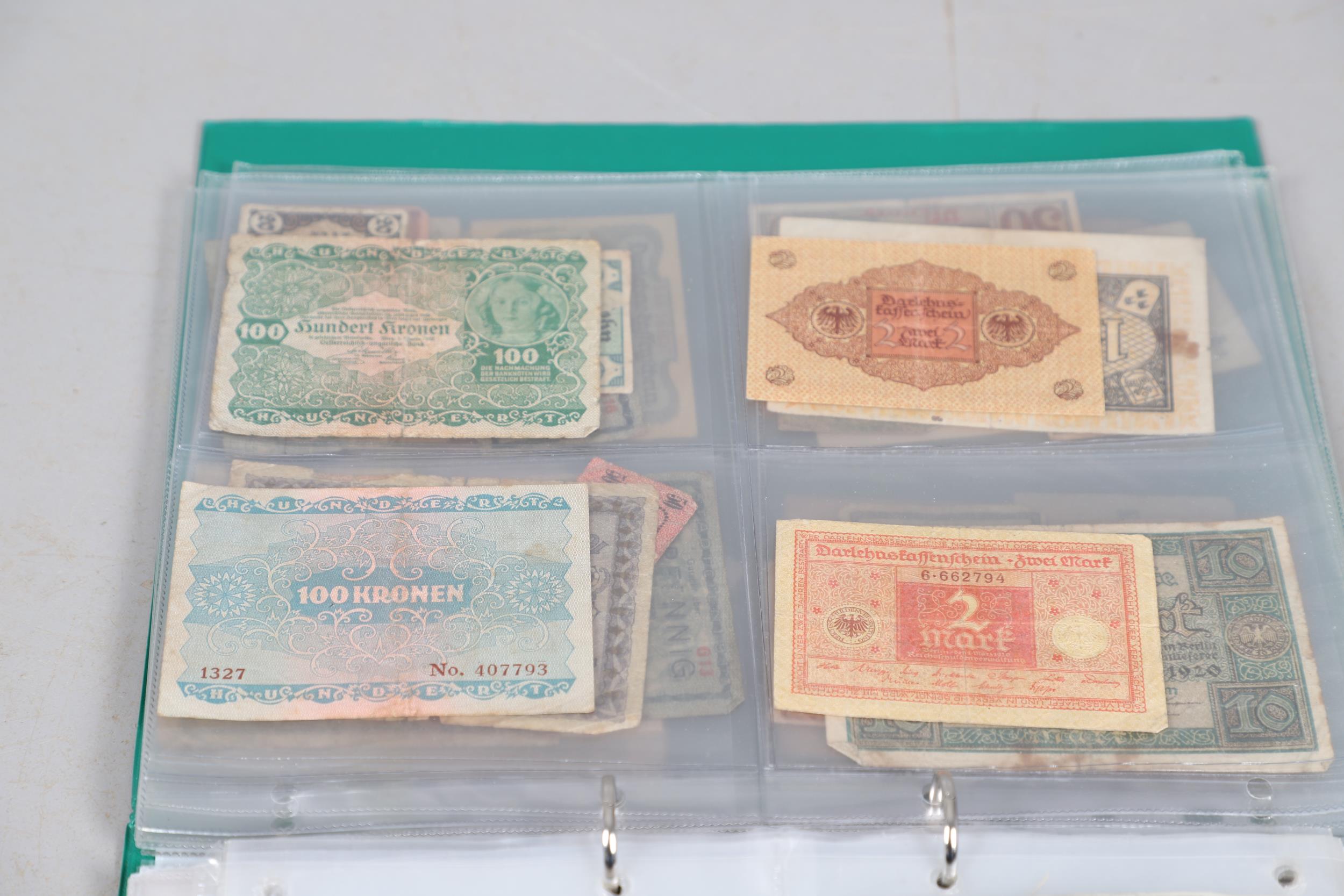 AN EXTENSIVE COLLECTION OF WORLD BANKNOTES. - Image 51 of 56