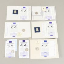 A COLLECTION OF QUEEN MOTHER CENTENARY CELEBRATION SILVER PROOF COINS.