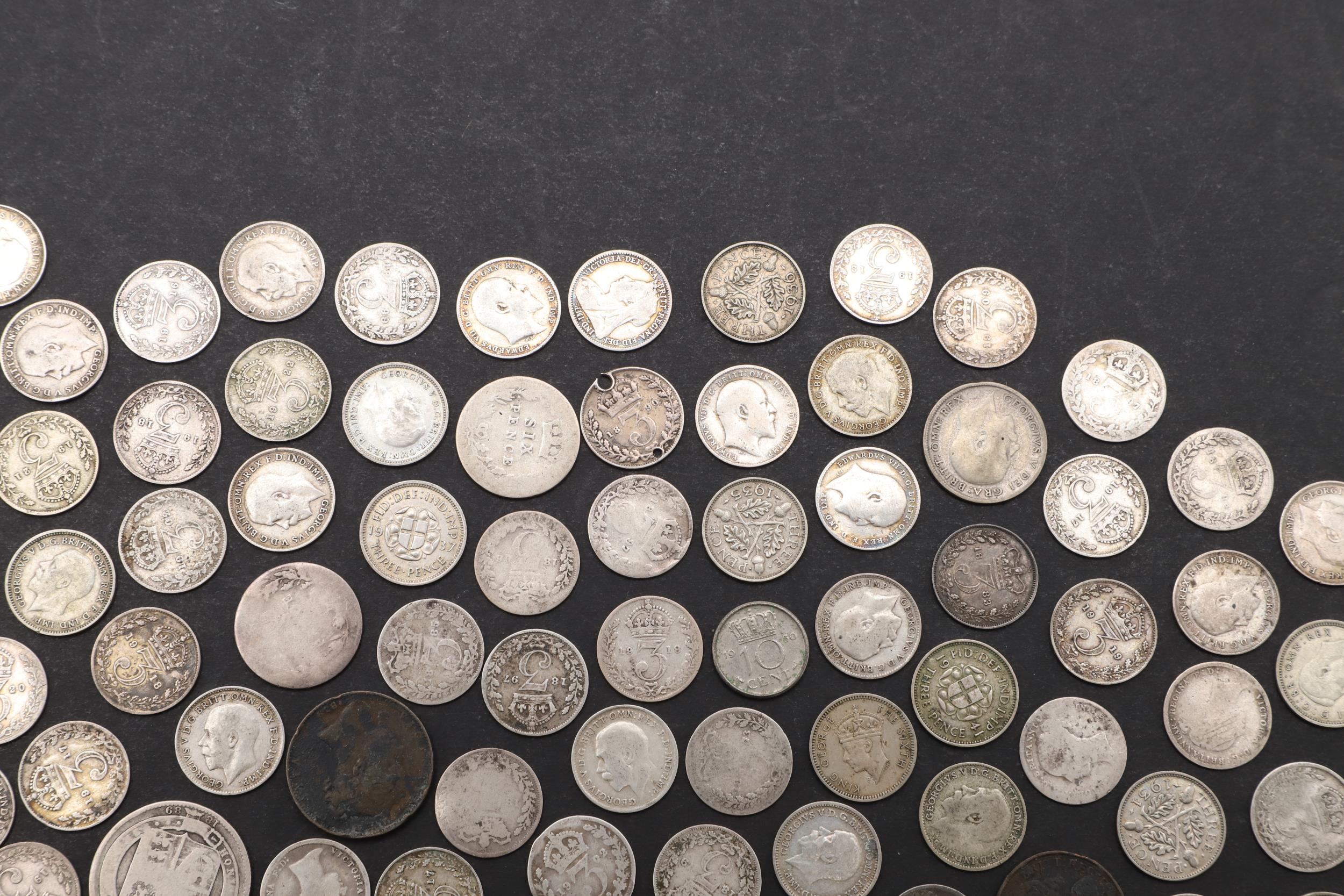 A COLLECTION OF QUEEN VICTORIA AND LATER THREE PENCE AND OTHERS. - Bild 4 aus 6