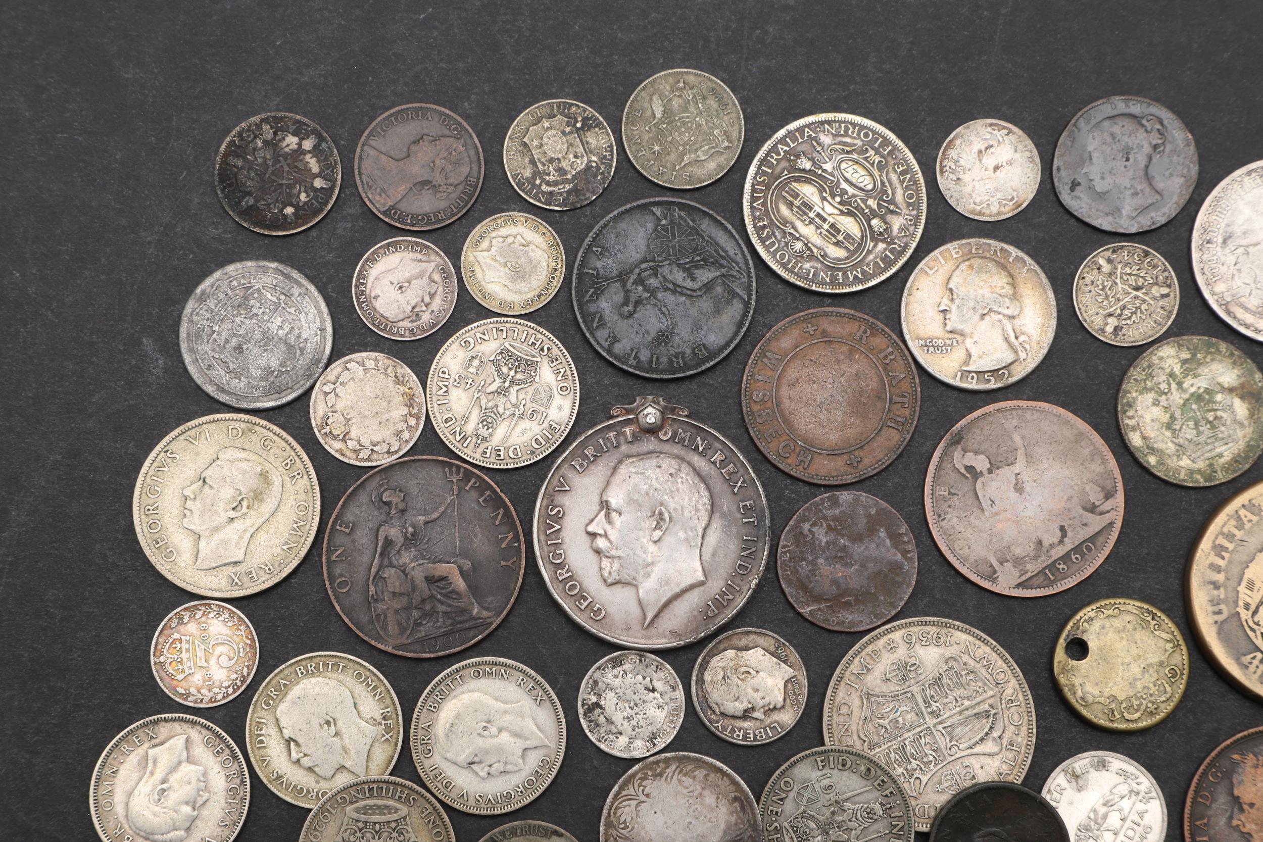 A MIXED COLLECTION OF WORLD COINS AND A GREAT WAR MEDAL. - Image 2 of 5